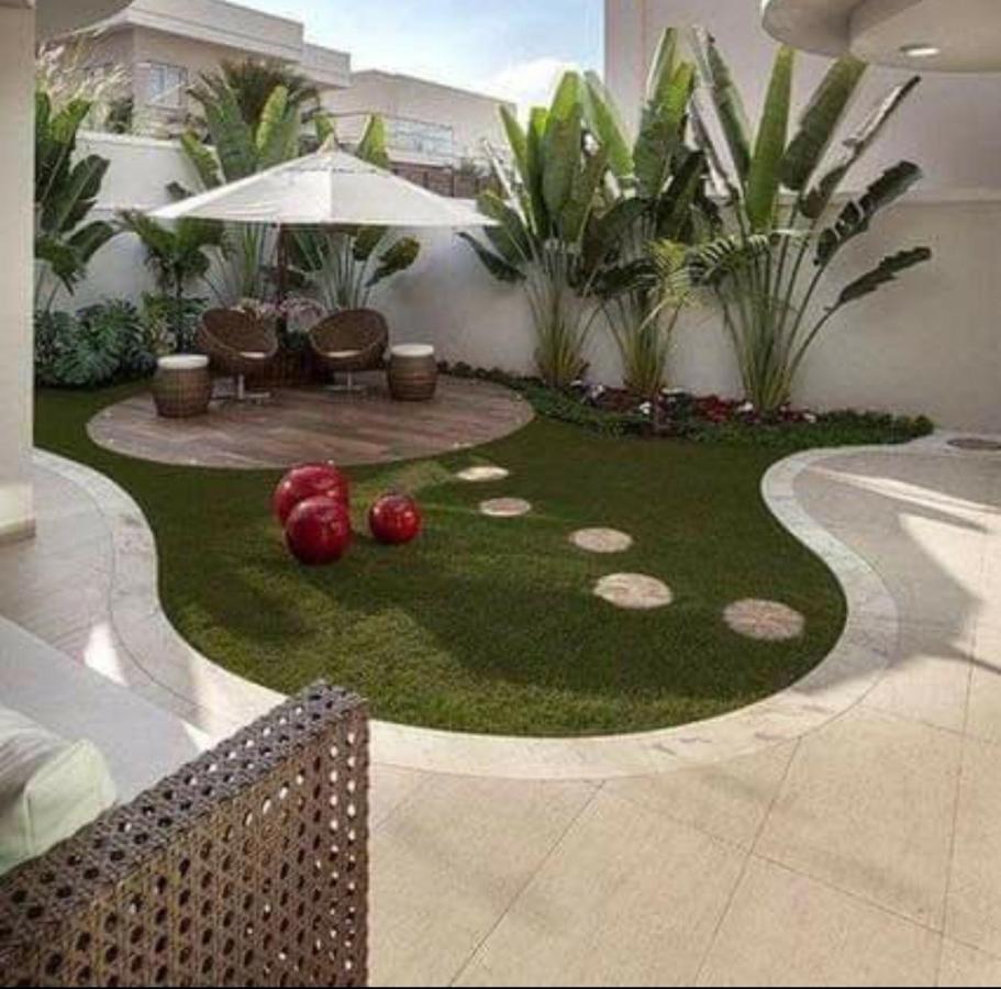 Migingo Suites Ентебе Екстериор снимка